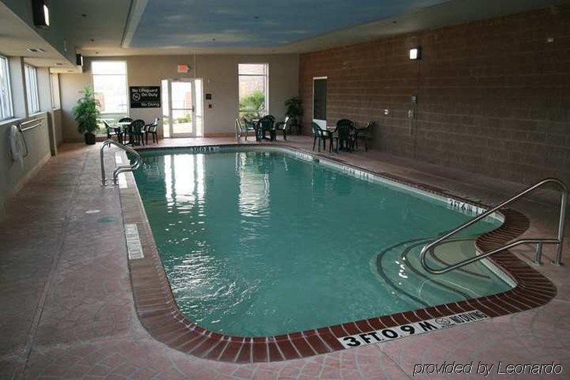 Hampton Inn & Suites Техаркана Удобства фото